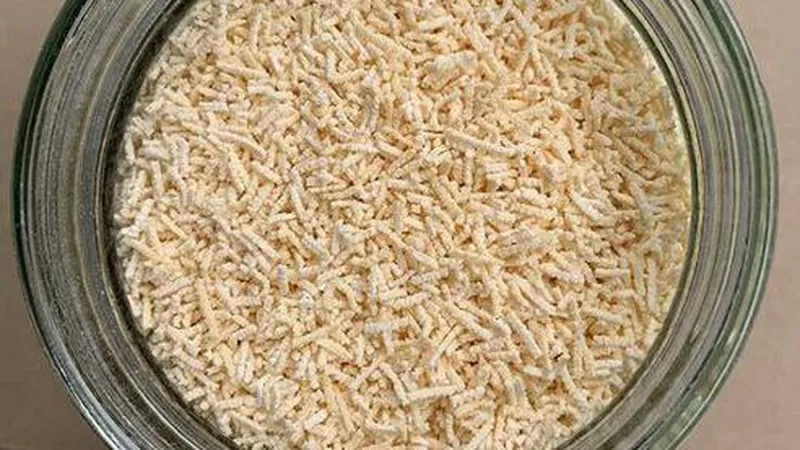 Light colored granules